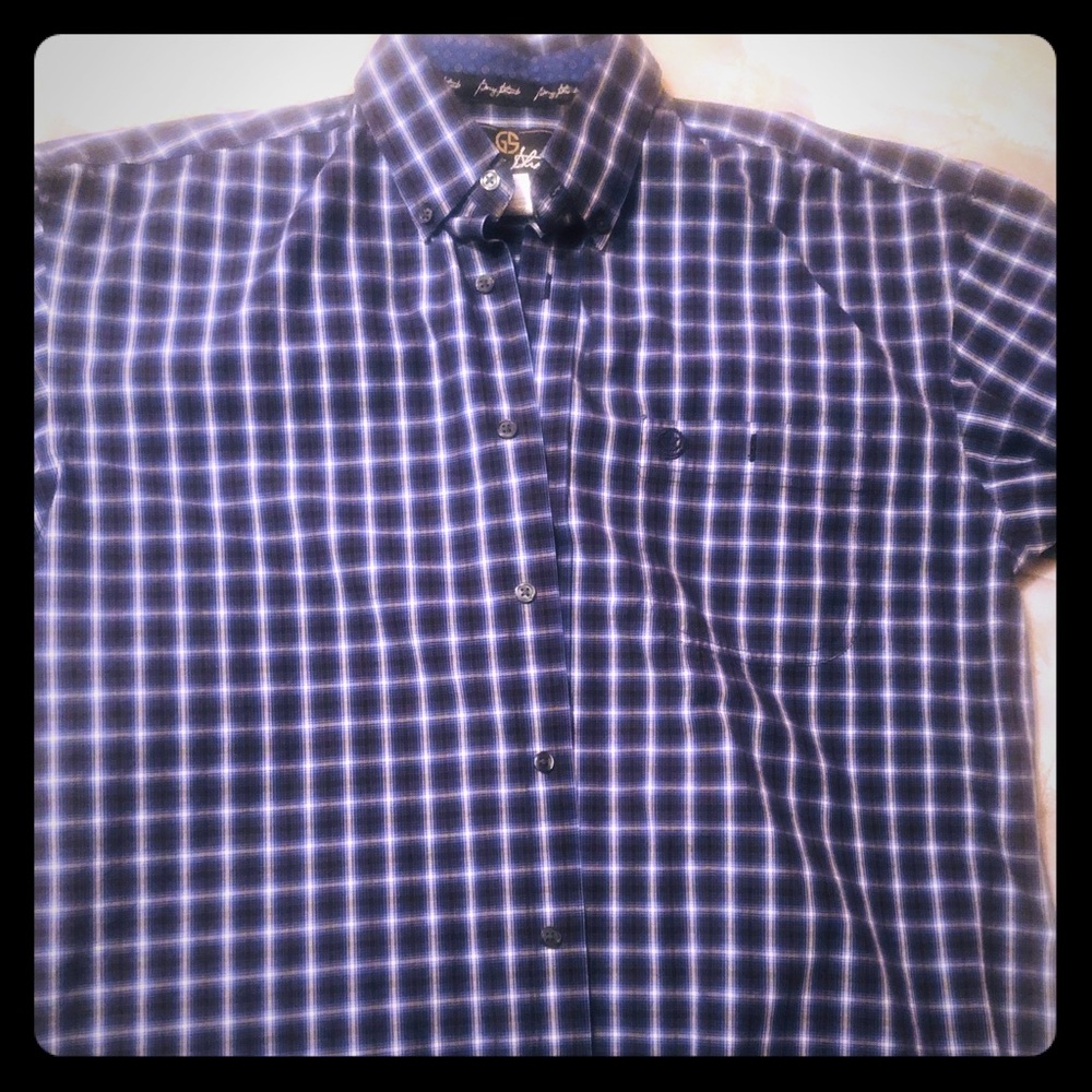 Men’s Button up shirt